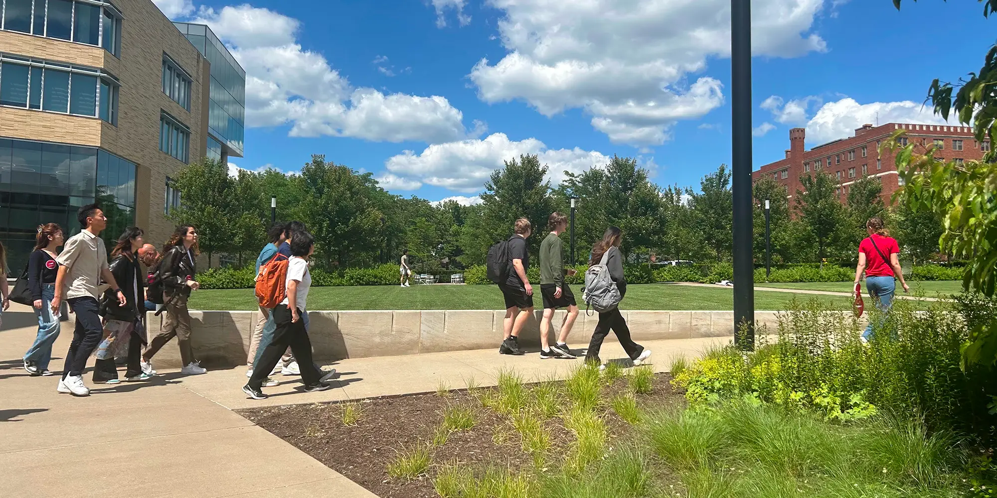 A group of students touring Carnegie Mellon's campus.